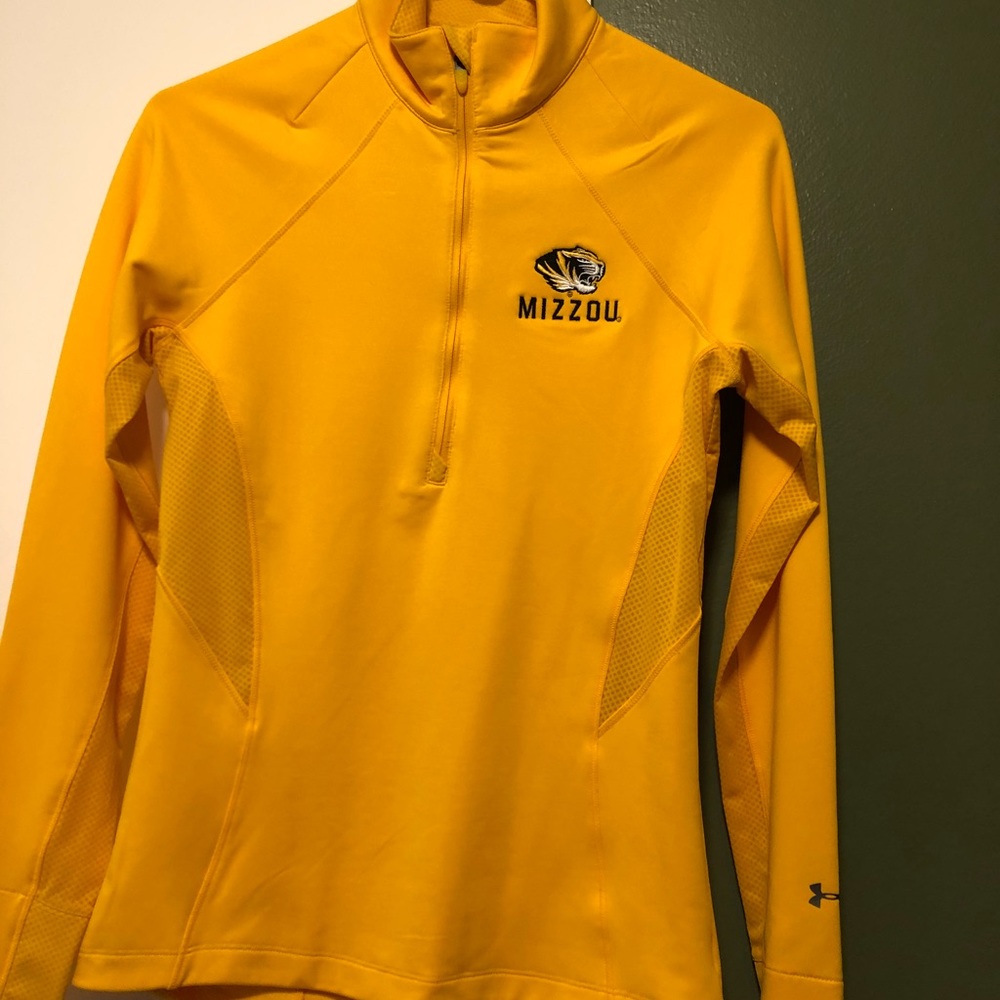 NWOT Gold Under Armour Mizzou half zip